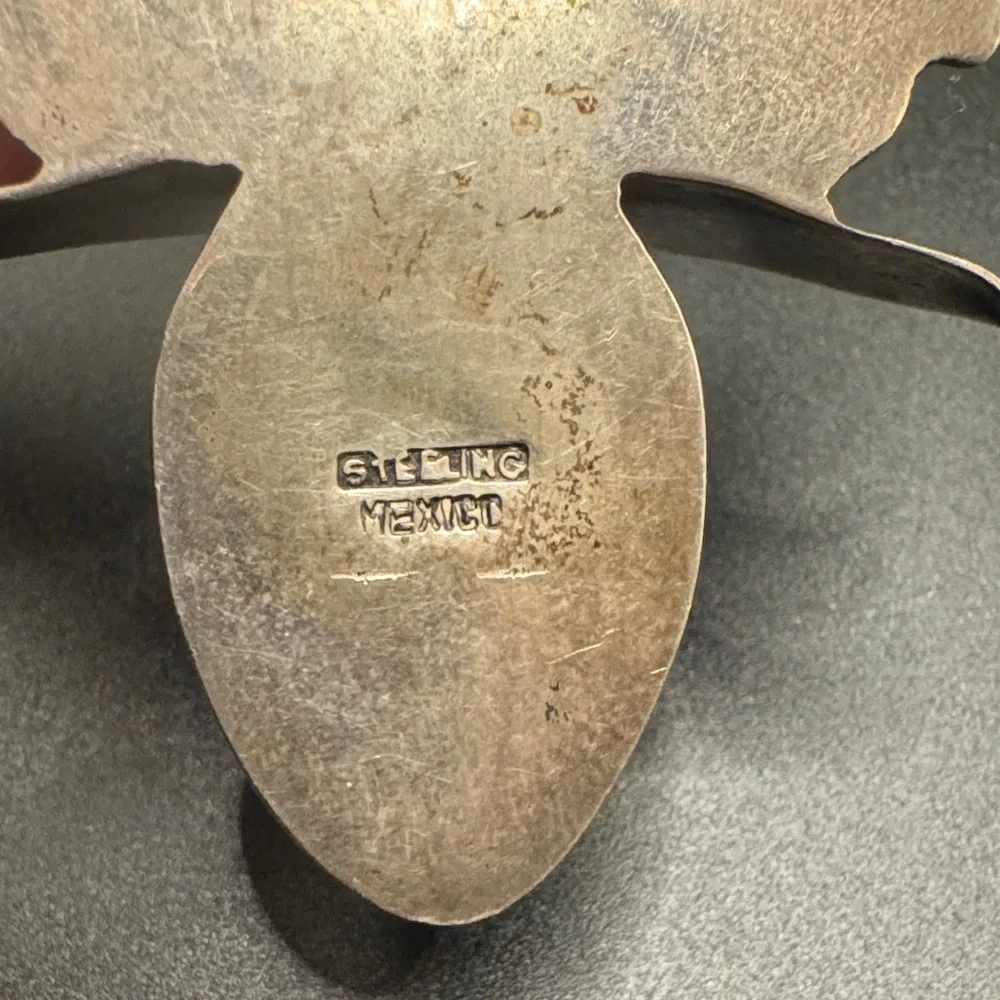 Sterling Silver and Black Onyx Mask Pin Mexico Brooch - Picture 5 of 5